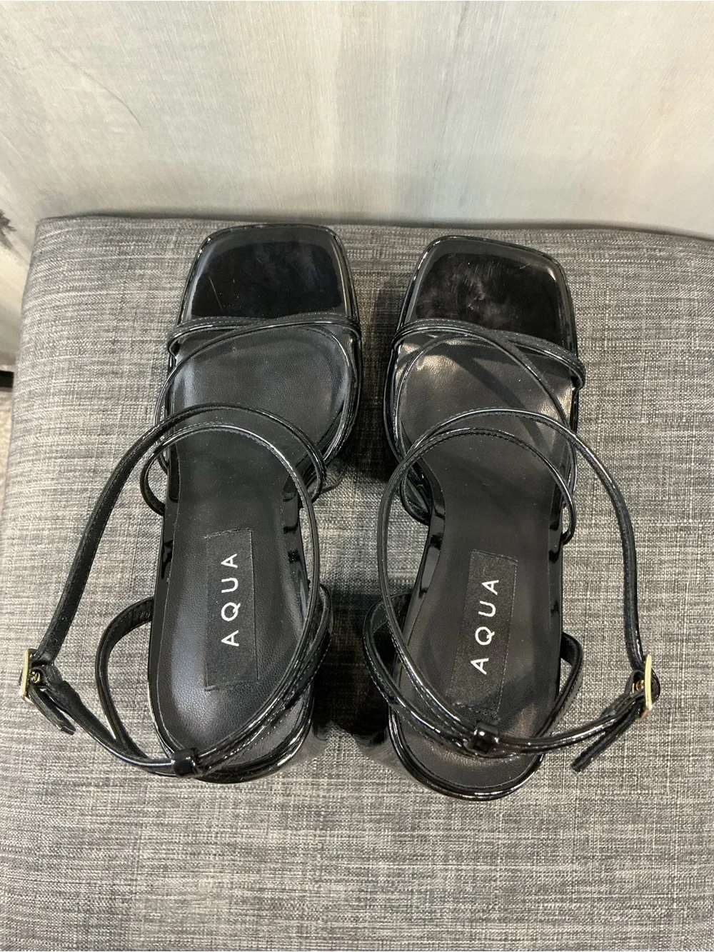 Aqua brand style
